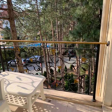 Lägenhet White In Sweet Homes4 Slăntjev Brjag